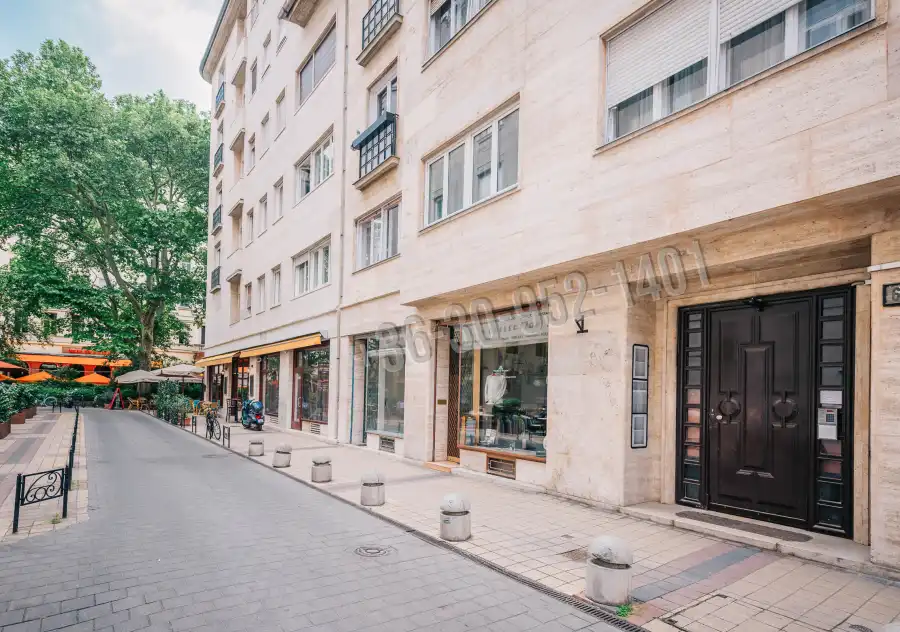 Albérlet, kiadó téglalakás, Budapest, VI. kerület