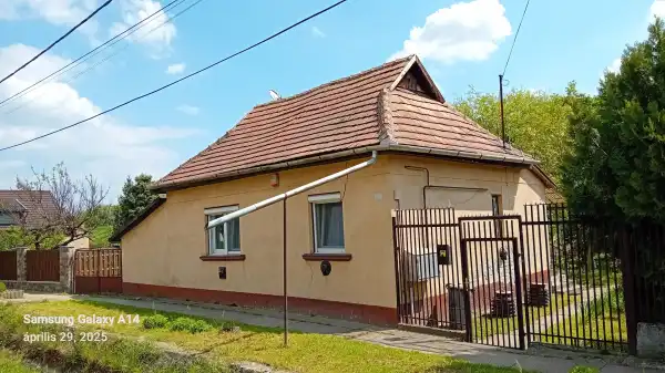 Eladó családi ház, Érd 1+1 szoba 53 m² 31 M Ft