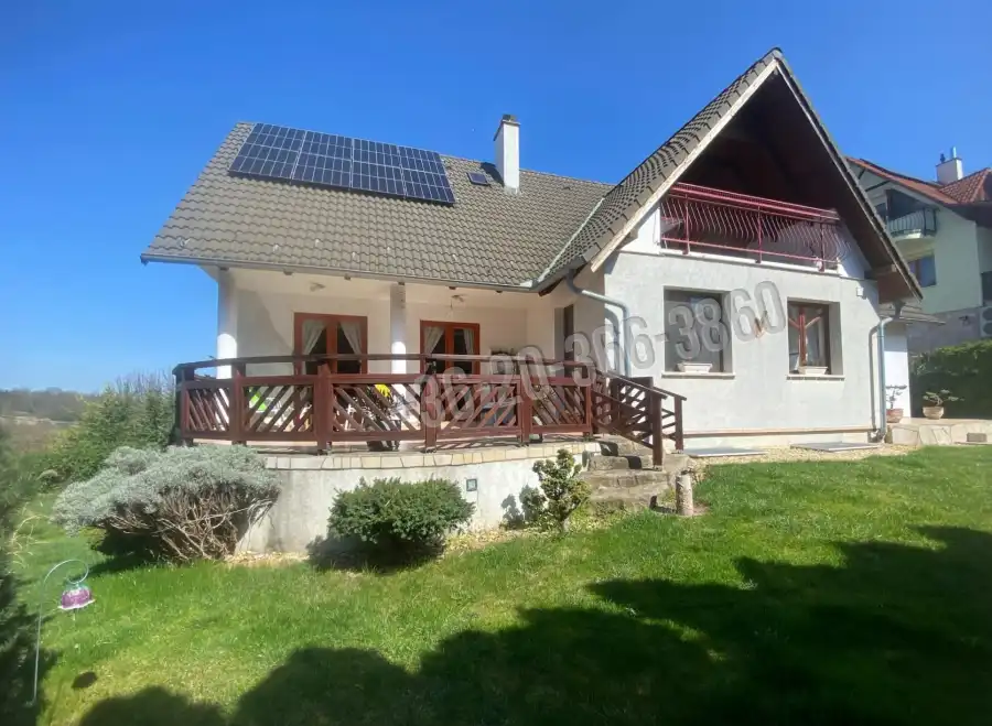 eladó családi ház, Páty