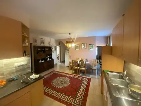 eladó családi ház, Páty