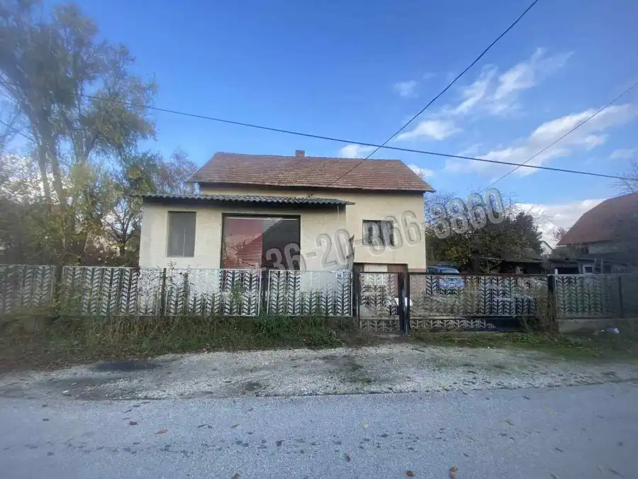 eladó családi ház, Páty