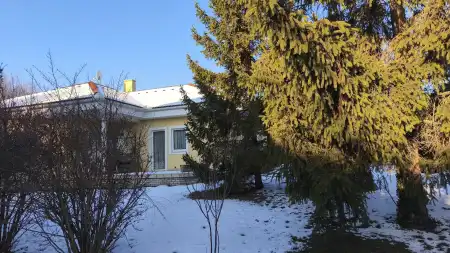 eladó családi ház, Tök