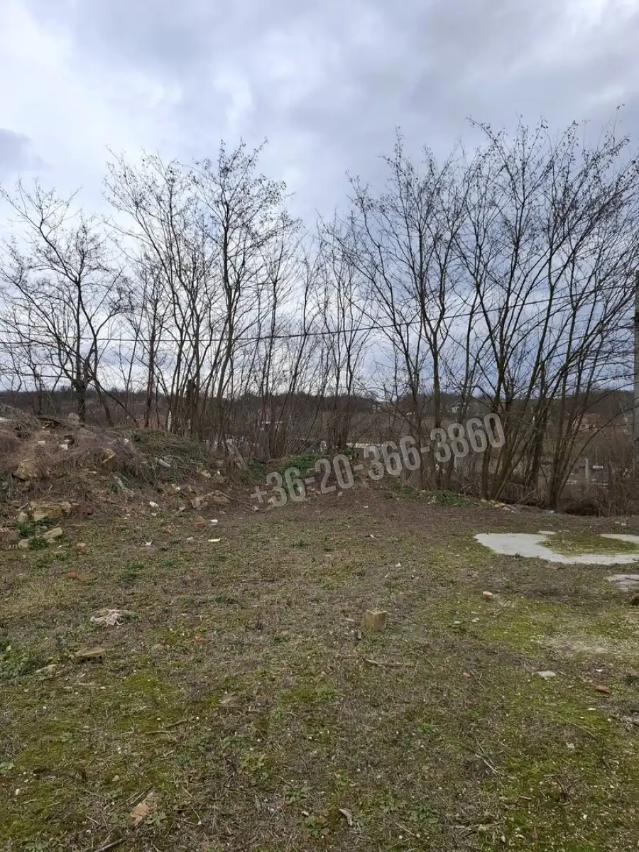 eladó  Építési telek, Mány