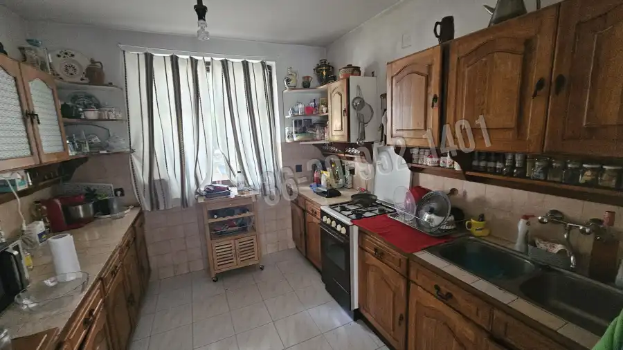 eladó sorház, Budakeszi