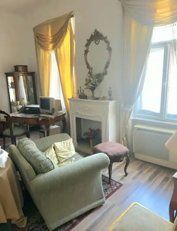 Eladó téglalakás, Budapest, VI. kerület 2 szoba 70 m² 65 M Ft
