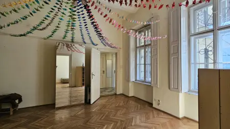 Eladó téglalakás, Budapest, VI. kerület 2+1 szoba 63 m² 95 M Ft