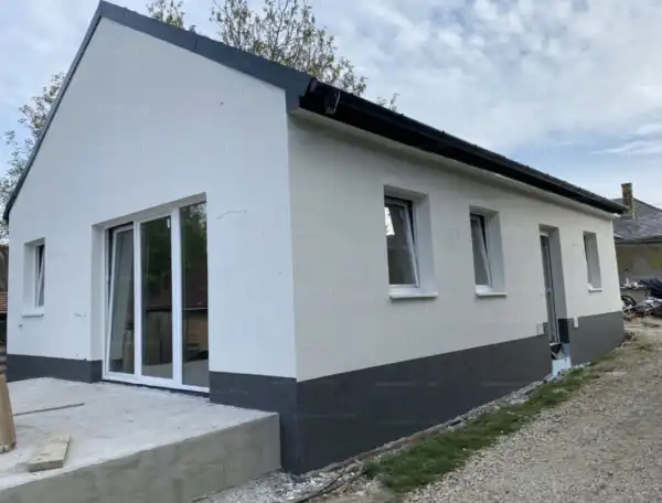 Eladó új építésű családi ház, Balatonszemes 3 szoba 70 m² 79.99 M Ft