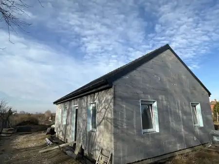 eladó újépítésű családi ház, Balatonszemes