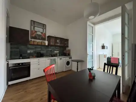 Kiadó téglalakás, Budapest, II. kerület 1 szoba 43 m² 220 E Ft/hó