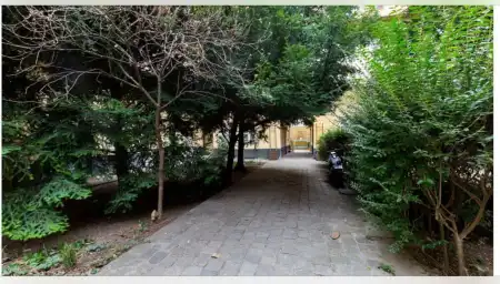 Kiadó téglalakás, Budapest, VI. kerület 1 szoba 44 m² 292 E Ft/hó