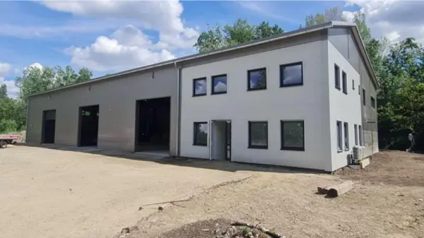 Kiadó új építésű csarnok, Martonvásár 900 m² 2.27 M Ft/hó + Áfa